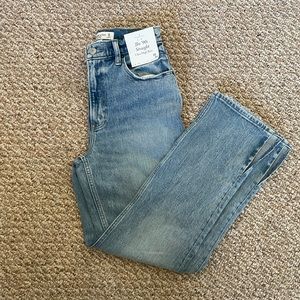 Abercrombie High Rise Straight Jeans